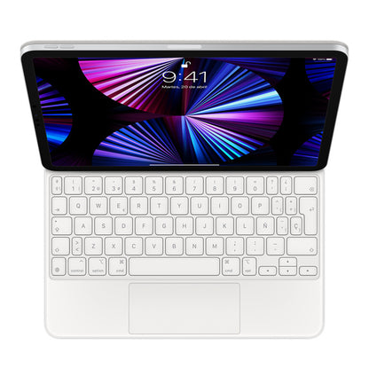 Apple iPad Magic Keyboard 11
